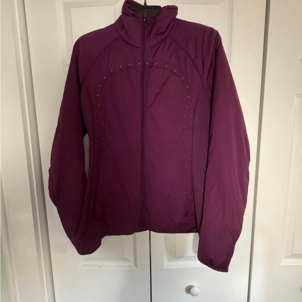 Lululemon run for cold jacket size 8
